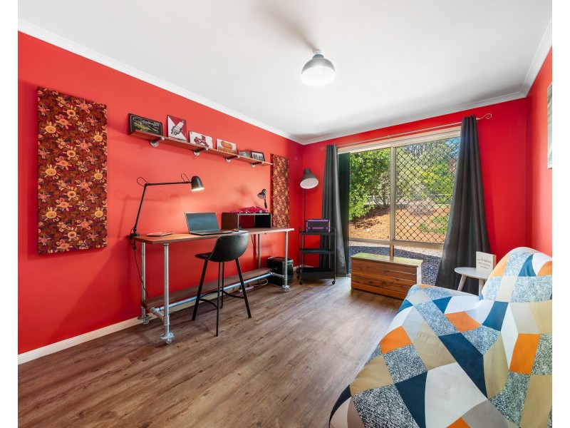 12 Donaghy Court, Highfields QLD 4352