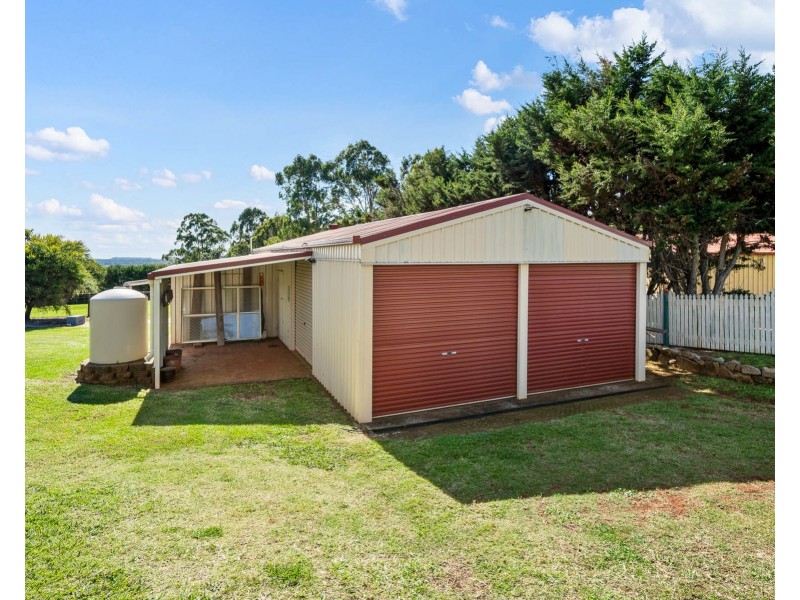 12 Donaghy Court, Highfields QLD 4352