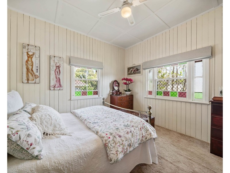 2a Kenilworth Street, North Toowoomba QLD 4350