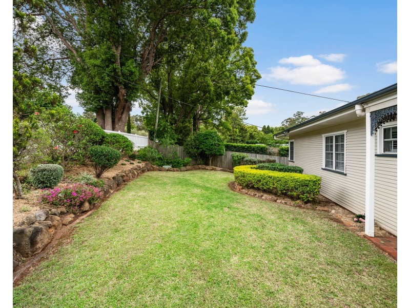 186 Rowbotham Street, Middle Ridge QLD 4350