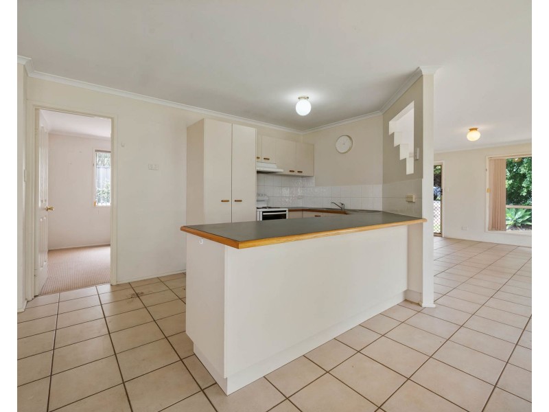 5 Honeysuckle Drive, Glenvale QLD 4350