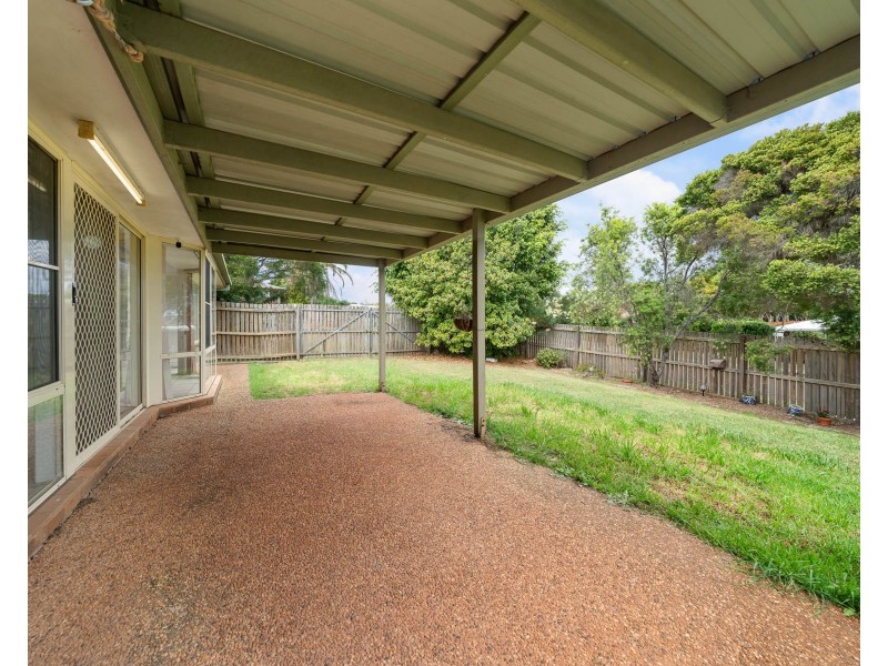 5 Honeysuckle Drive, Glenvale QLD 4350