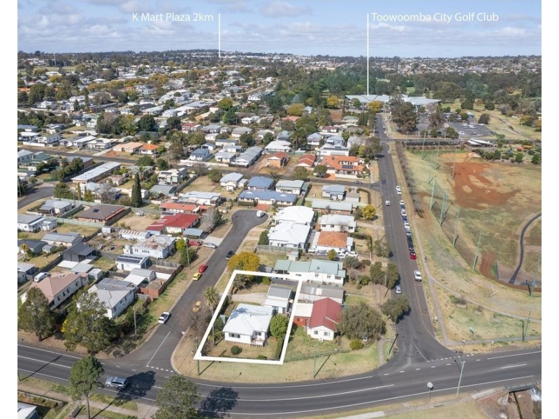 252 Long Street, South Toowoomba QLD 4350
