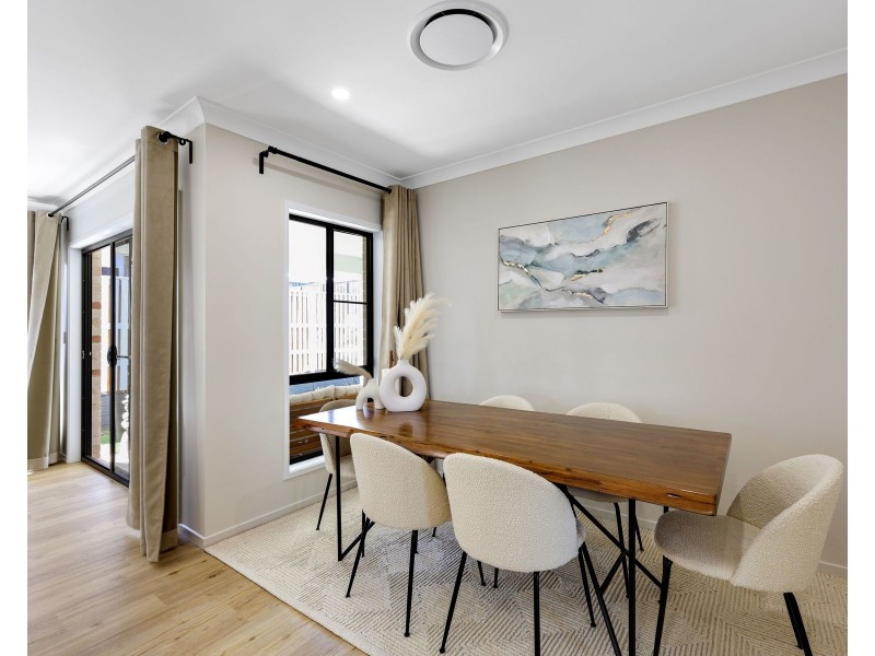 18 Kaufman Avenue, Highfields QLD 4352