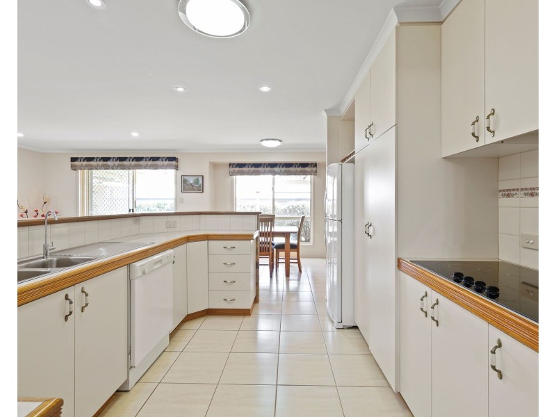 9 Gerbera Court, Middle Ridge QLD 4350