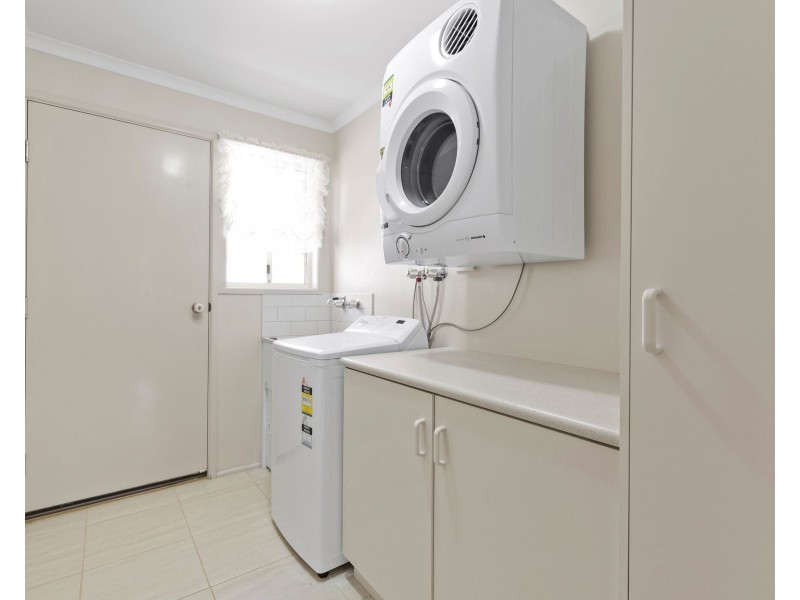 9 Gerbera Court, Middle Ridge QLD 4350
