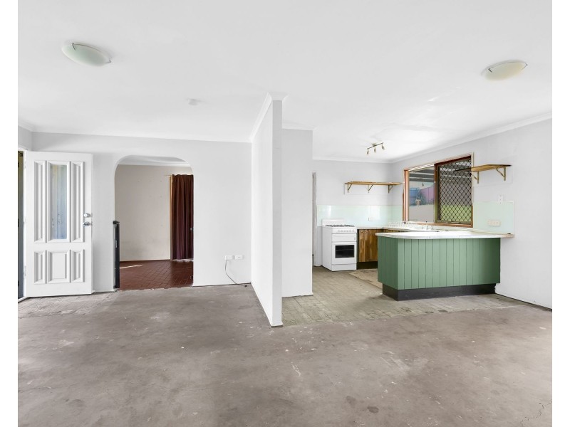 4 Renmano Court, Wilsonton Heights QLD 4350