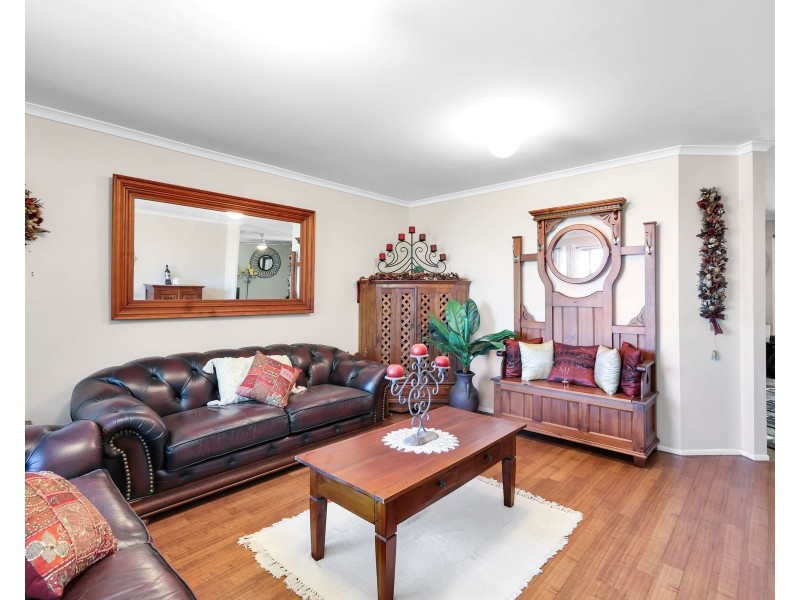 25 Blue Gum Drive, Newtown QLD 4350