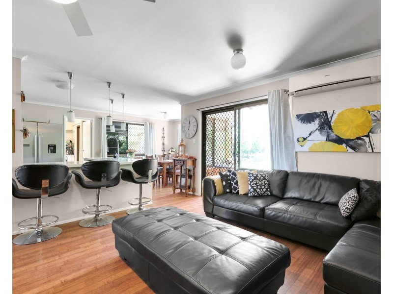 25 Blue Gum Drive, Newtown QLD 4350