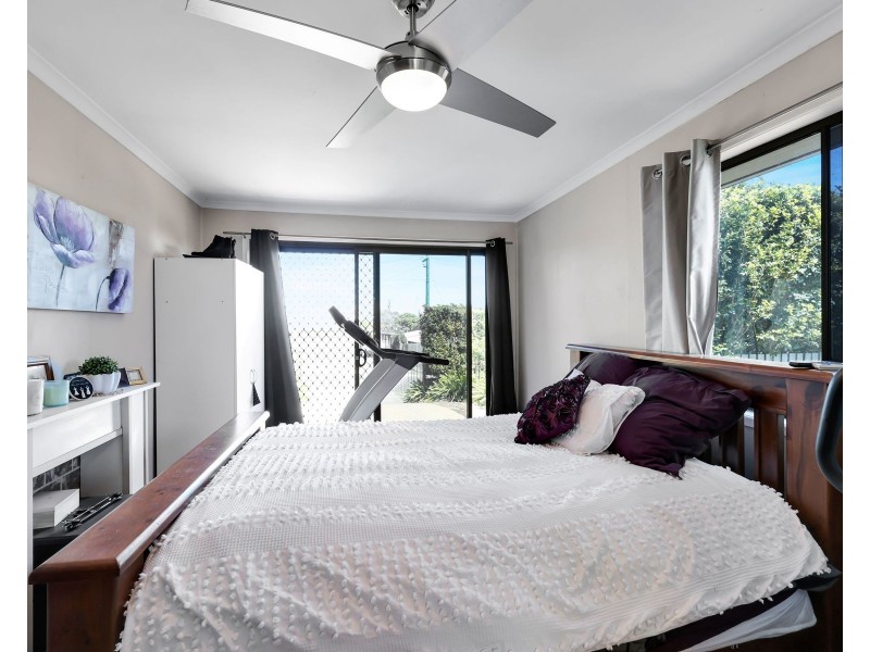 25 Blue Gum Drive, Newtown QLD 4350