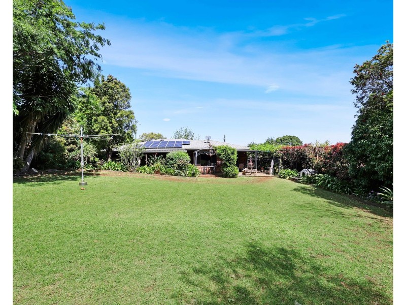 25 Blue Gum Drive, Newtown QLD 4350