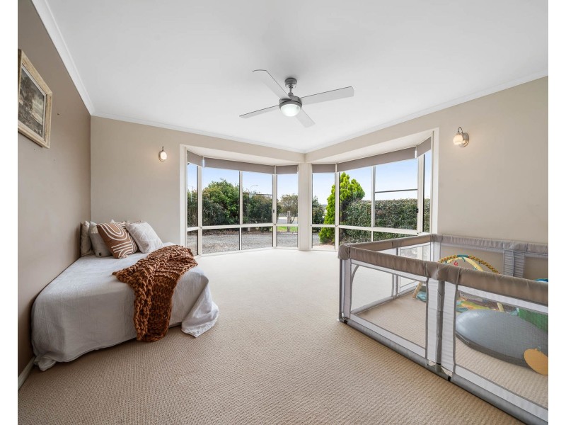 22 Curlew Street, Meringandan West QLD 4352