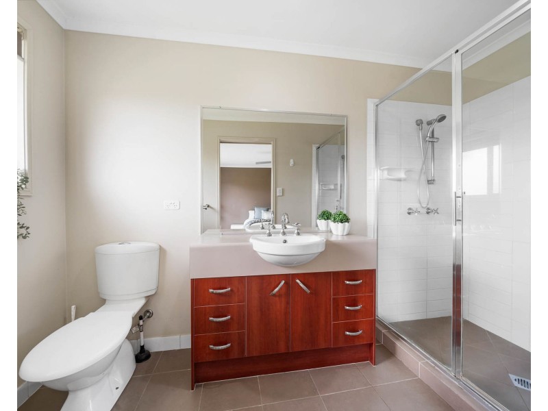 22 Curlew Street, Meringandan West QLD 4352
