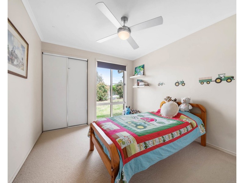 22 Curlew Street, Meringandan West QLD 4352