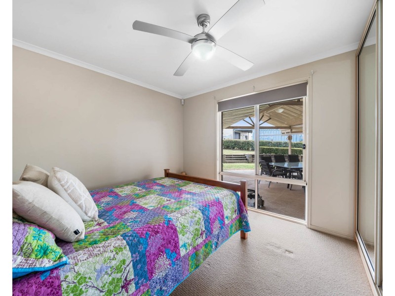 22 Curlew Street, Meringandan West QLD 4352