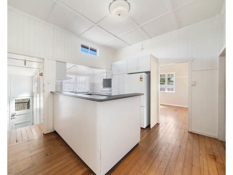 72 James Street, Rangeville QLD 4350