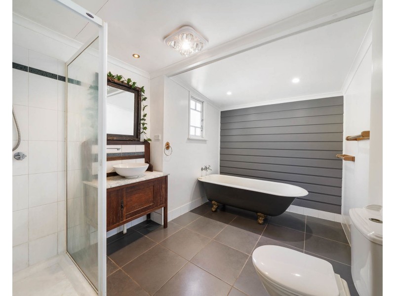 72 James Street, Rangeville QLD 4350