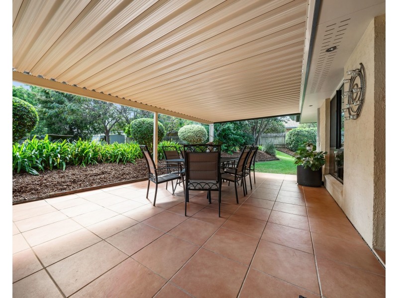 15 Westfield Drive, Westbrook QLD 4350