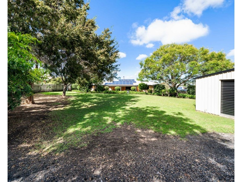 15 Westfield Drive, Westbrook QLD 4350