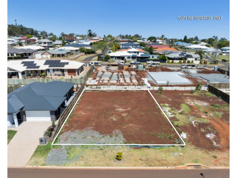 19 Catherine Circuit, Middle Ridge QLD 4350