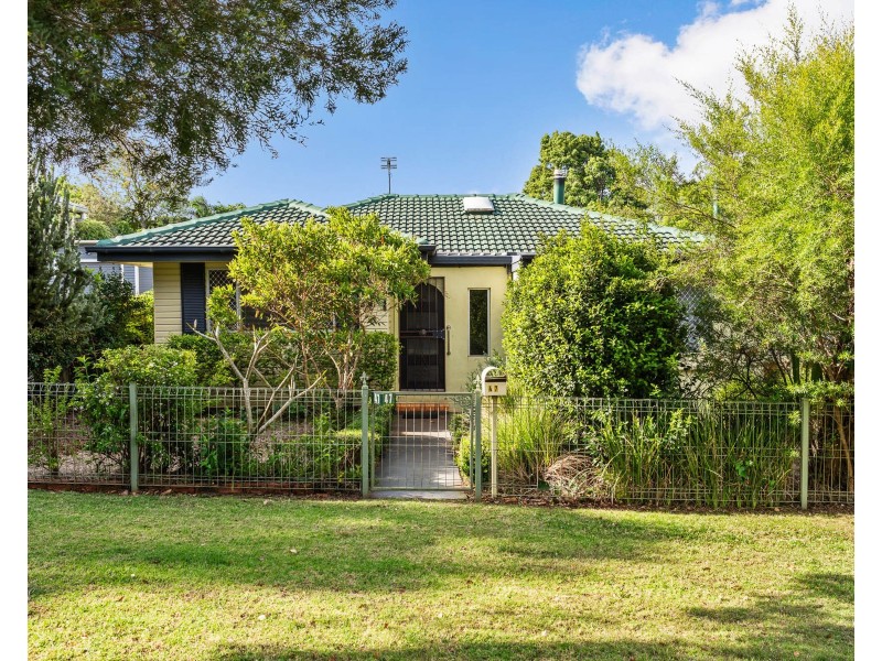47 Bass Street, Centenary Heights QLD 4350