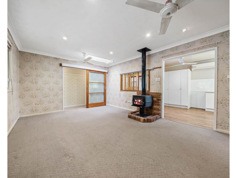 47 Bass Street, Centenary Heights QLD 4350