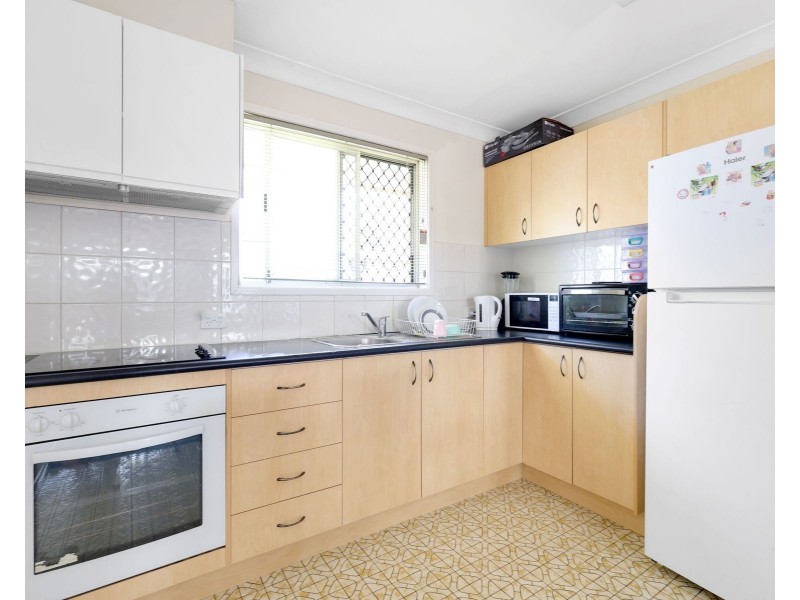 79 Anzac Avenue, Newtown QLD 4350