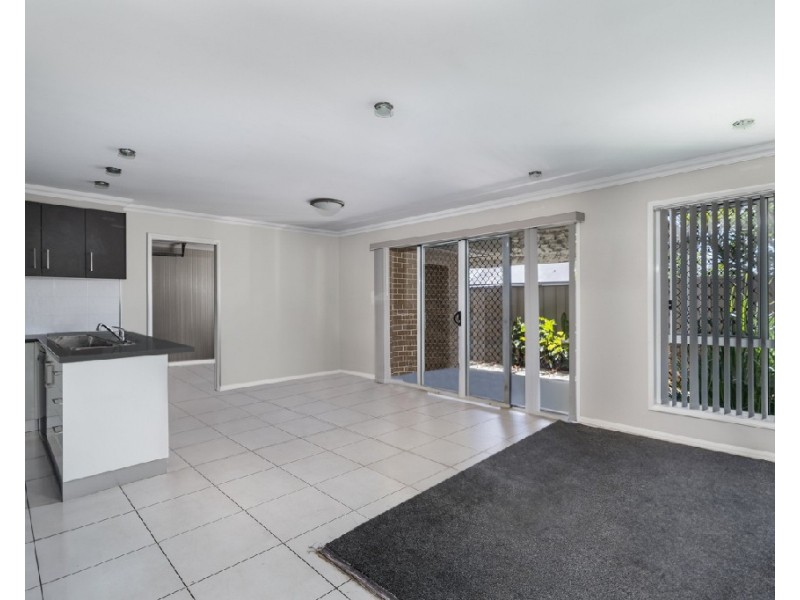 2/2 Beh Street, Harristown QLD 4350
