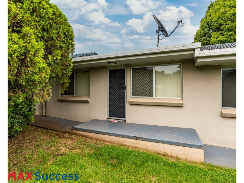 2/1 Seaton Street, South Toowoomba QLD 4350