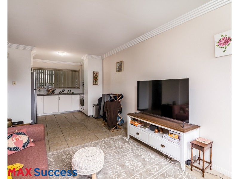 2/1 Seaton Street, South Toowoomba QLD 4350