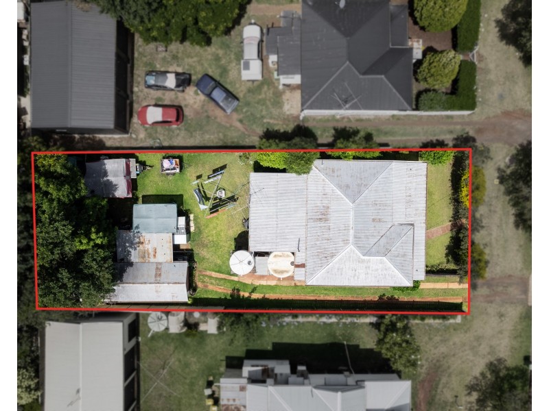 5 Kelfield Street, North Toowoomba QLD 4350