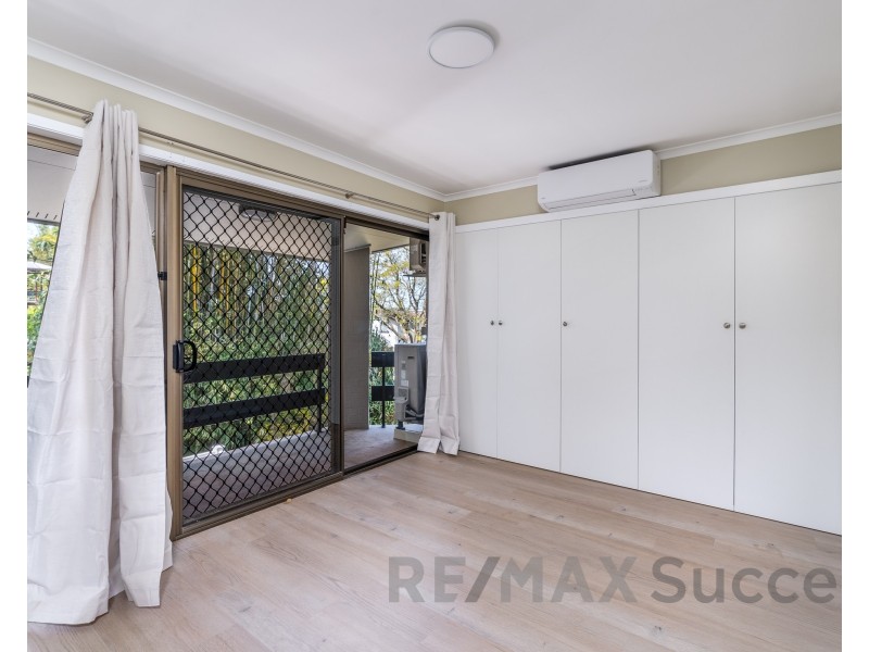 5/2 Benjamin Street, Mount Lofty QLD 4350