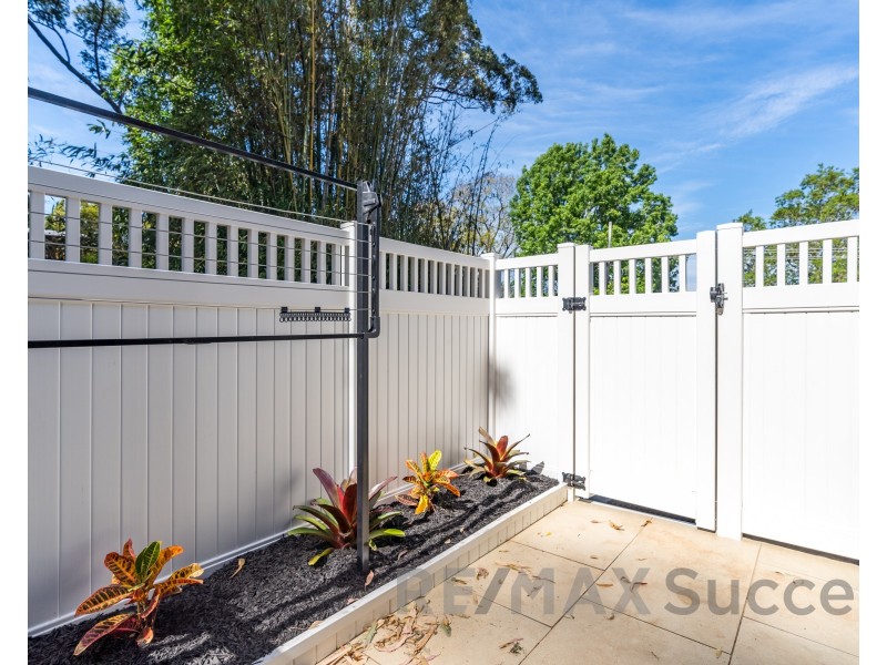 5/2 Benjamin Street, Mount Lofty QLD 4350