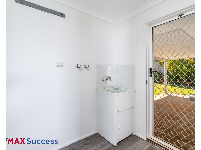 111 Glenvale Road, Newtown QLD 4350