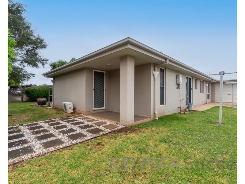 25 Calypso Crescent, Middle Ridge QLD 4350