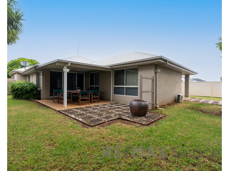 25 Calypso Crescent, Middle Ridge QLD 4350