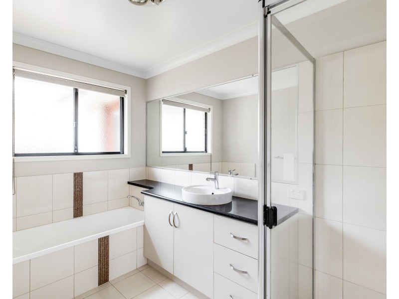 23 Pugh Street, Middle Ridge QLD 4350