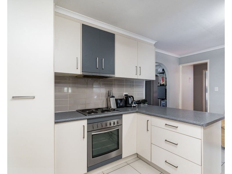 379 Hume Street, Kearneys Spring QLD 4350