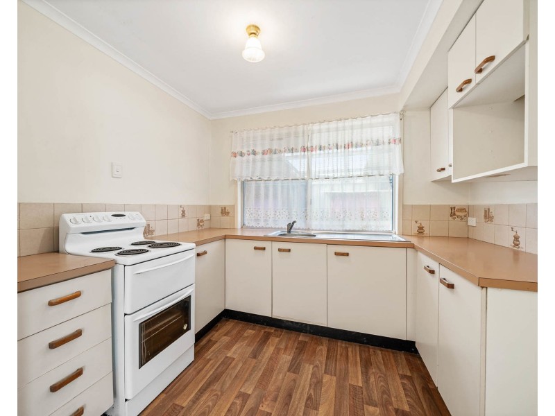 10 Airforce Road, Helidon QLD 4344