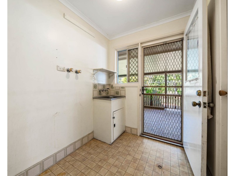 10 Airforce Road, Helidon QLD 4344