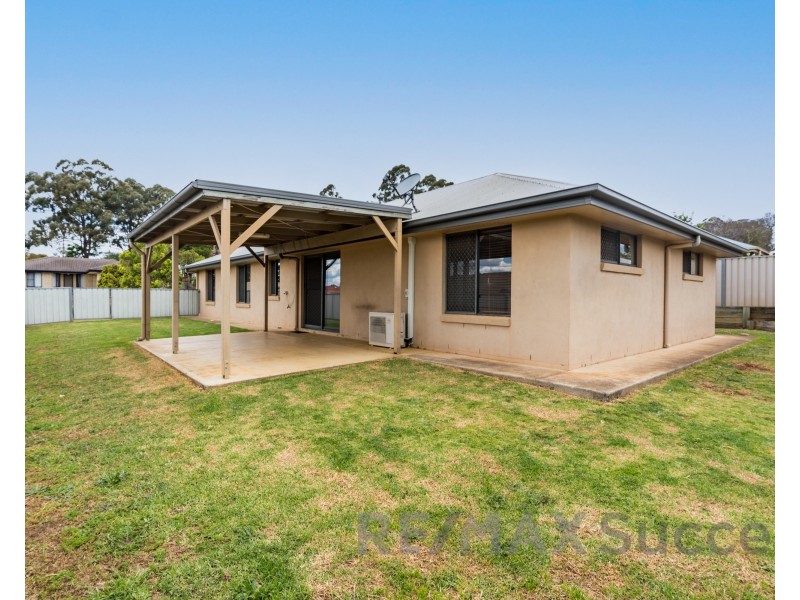 29 Willowburn Drive, Rockville QLD 4350