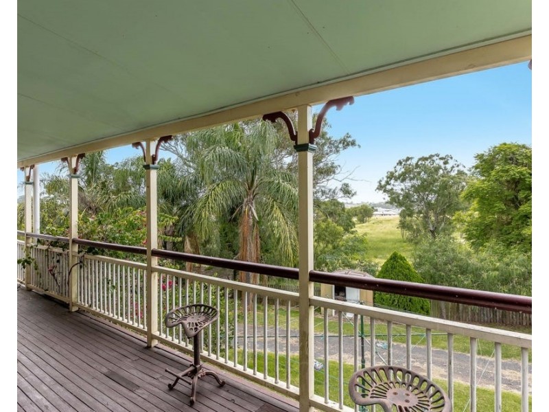 19 Euston Road, Glenvale QLD 4350