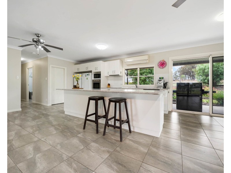 263 Douglas Road, Goombungee QLD 4354