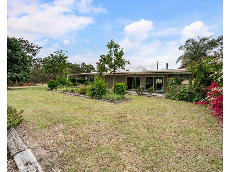 263 Douglas Road, Goombungee QLD 4354