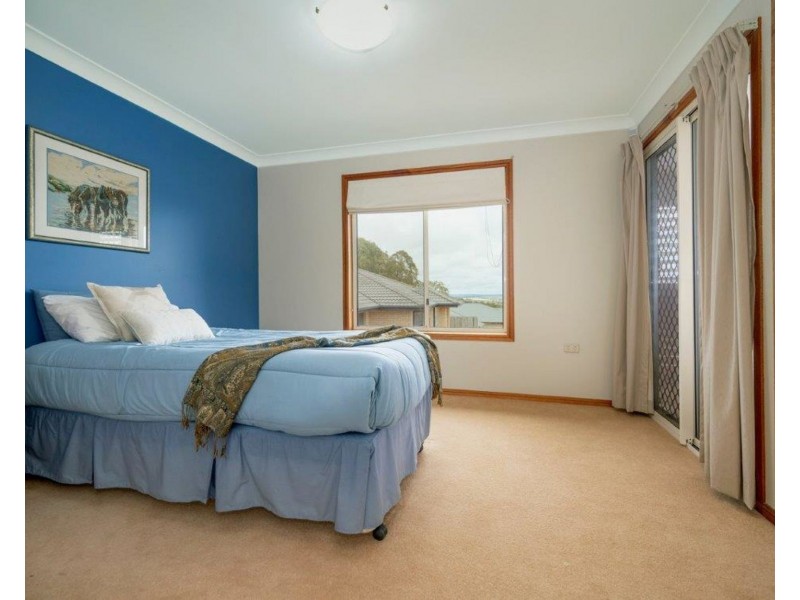 2 Samuel Court, Darling Heights QLD 4350