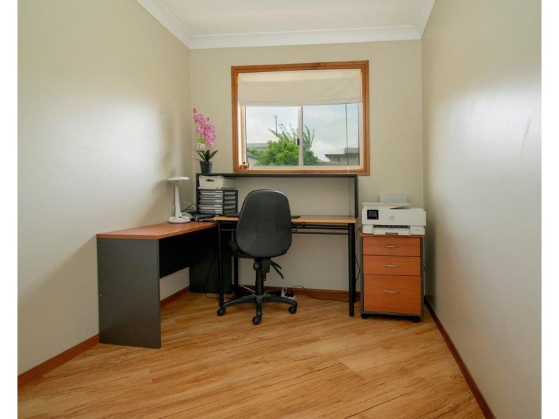 2 Samuel Court, Darling Heights QLD 4350