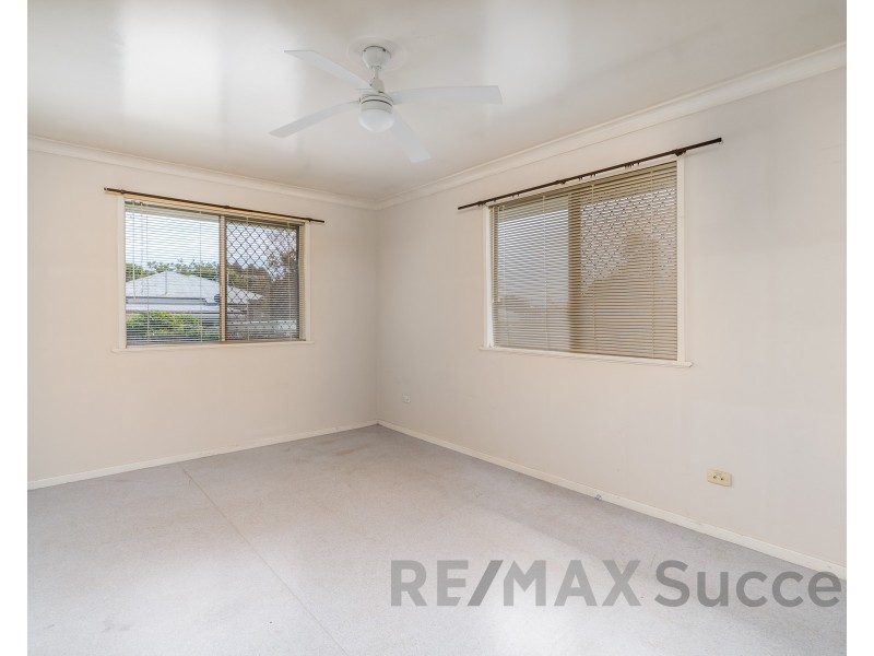 27 Dalgleish Street, South Toowoomba QLD 4350