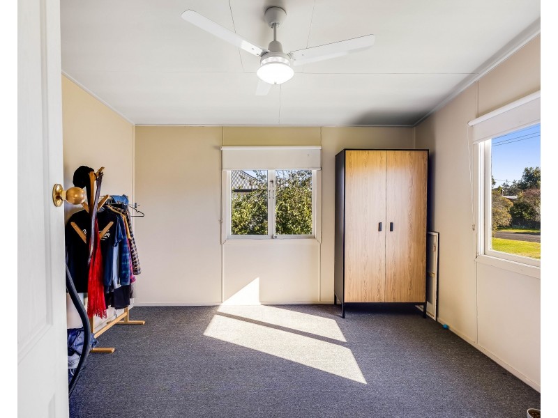 2 Glasgow Street, North Toowoomba QLD 4350