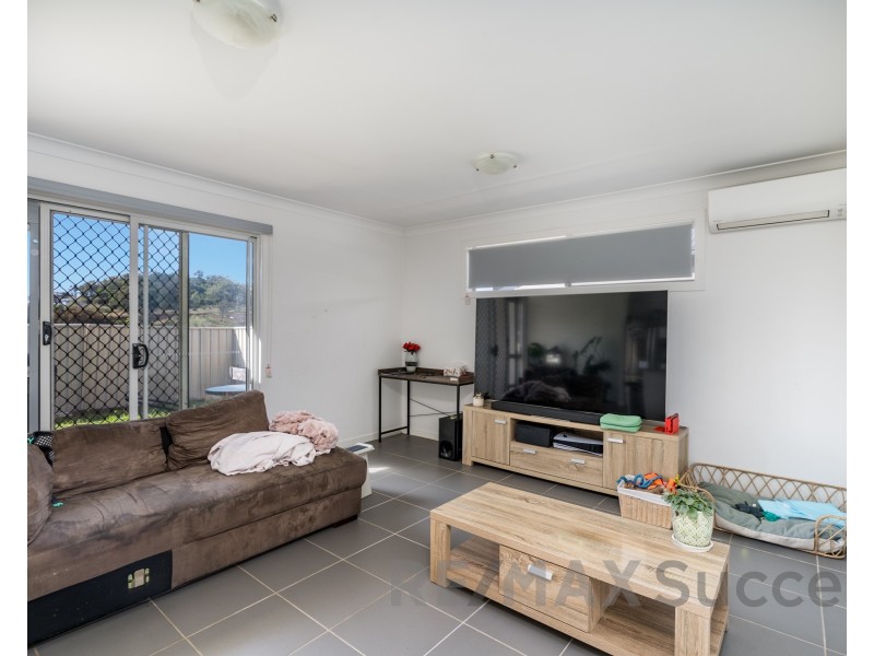 2/12 Glenwood Drive, Glenvale QLD 4350