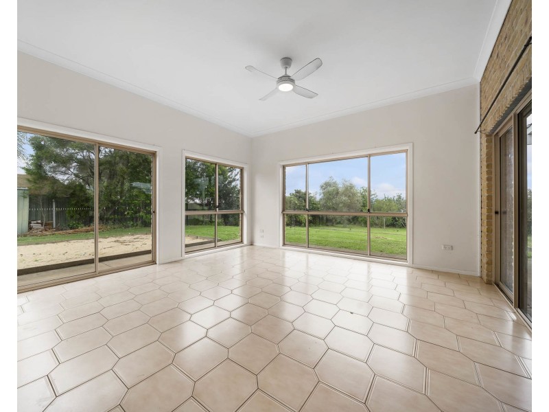 6 Odassa Street, Goombungee QLD 4354